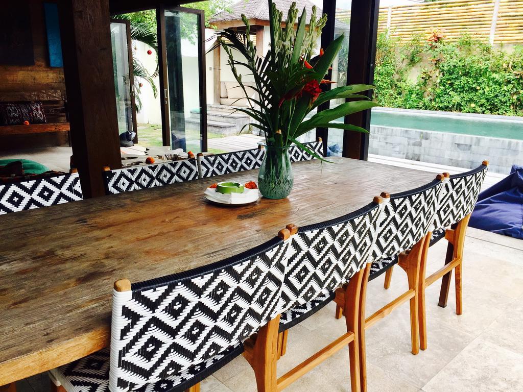 Elegant Villa Casabianca - Tropical Pool & Garden, Near Potato Head Beach Club! Seminyak Kültér fotó